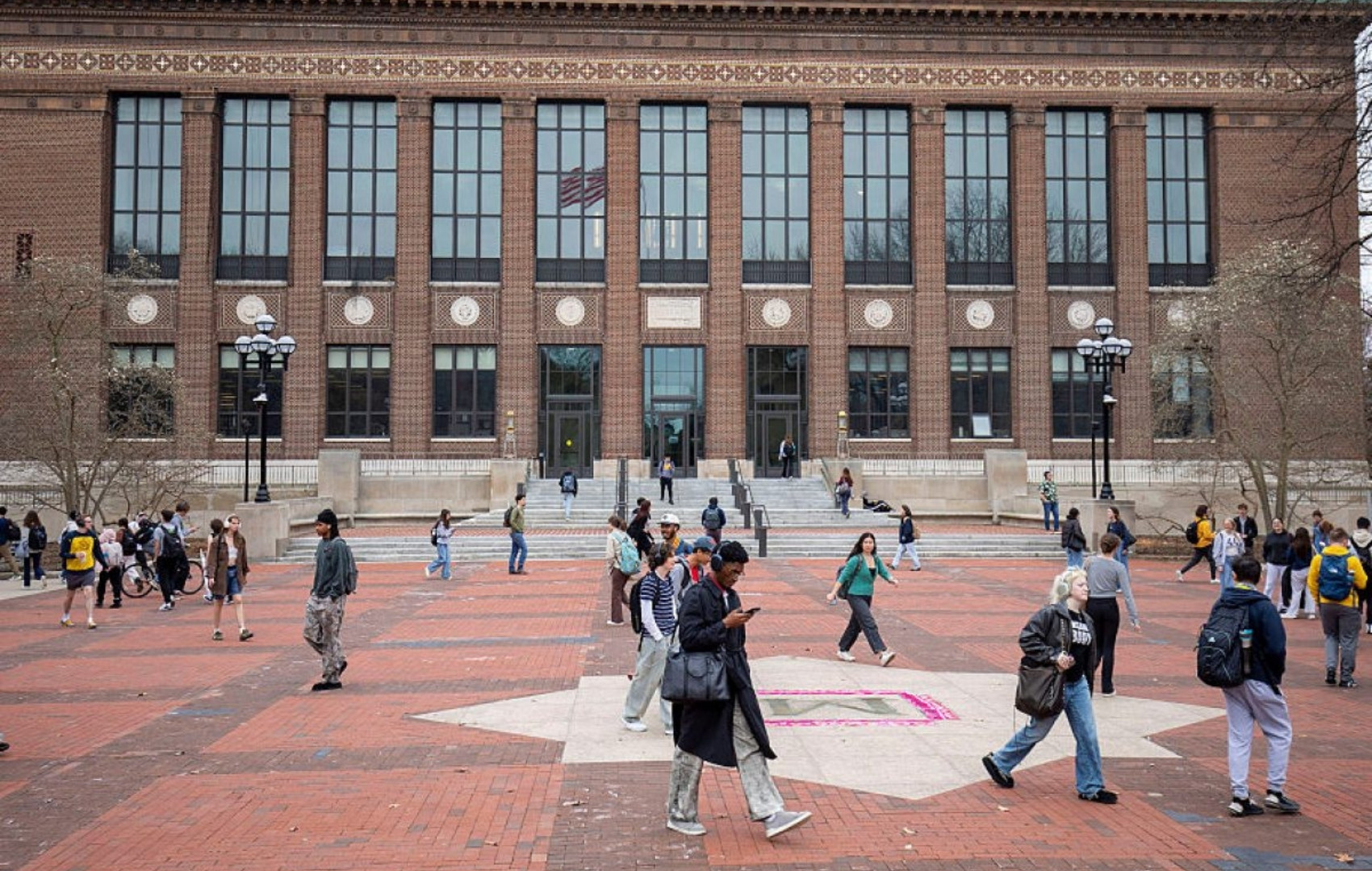 College Professors Warn Of A Literacy Crisis As More Gen Z Students Struggle With Reading
